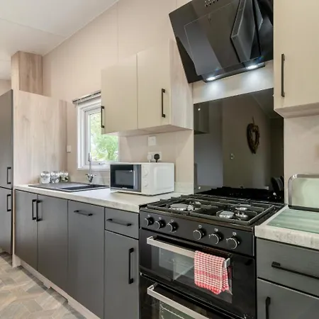 2 Bed In Oc-w29509 Casa de Férias Amotherby