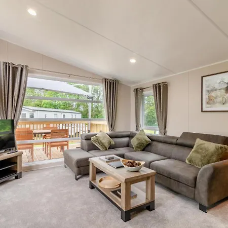 2 Bed In Oc-w29509 Holiday home Amotherby