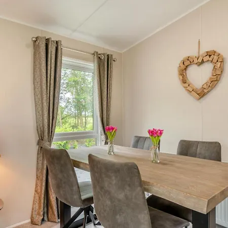 2 Bed In Oc-w29509 Holiday home Amotherby