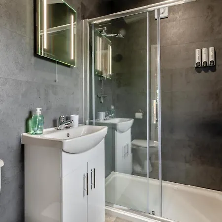2 Bed In Oc-w29509 롯지