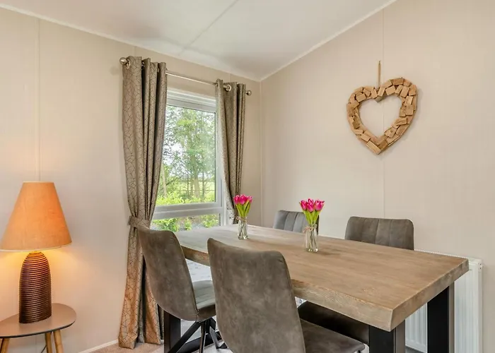 2 Bed In Oc-w29509 Holiday home