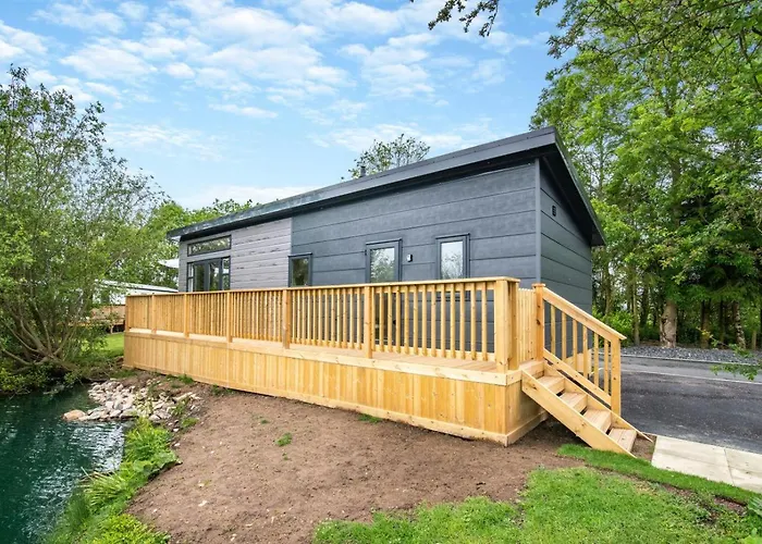 2 Bed In Oc-w29509 Holiday home